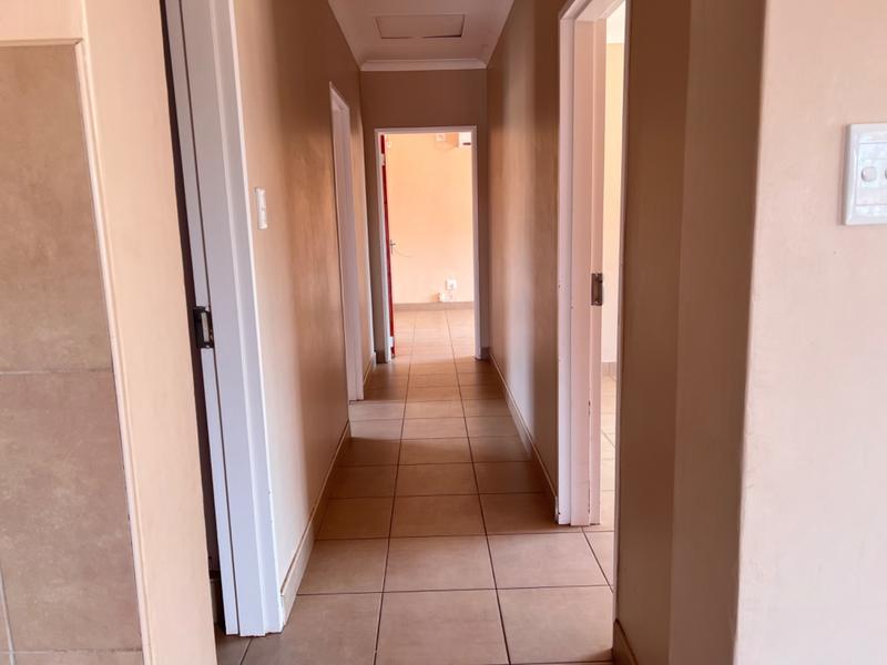 To Let 3 Bedroom Property for Rent in Kathu Northern Cape